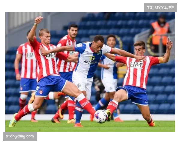 赫罗纳25分排名第十 保级专家主场韧性成关键 赫罗纳25分排名第十 保级专家主场韧性成关键